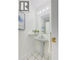 524 BEECHWOOD Drive UnitNo. 3 - 17