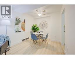 524 BEECHWOOD Drive UnitNo. 3 - 9