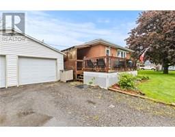 4 CARMAN Street - 4