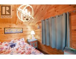 48 ERIEVIEW LANE - 35