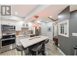 515 HAMILTON Drive - 29