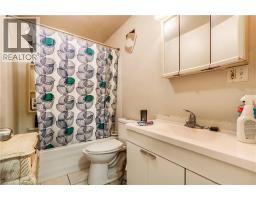 104 OAKWOOD Avenue - 14