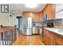1392 DOON VILLAGE Road - 9