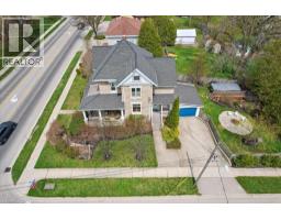 454 WALLACE Avenue N - 2