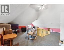 454 WALLACE Avenue N - 37