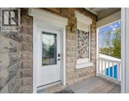 454 WALLACE Avenue N - 8