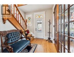 454 WALLACE Avenue N - 9