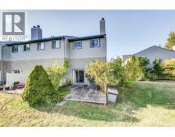589 BEECHWOOD Drive UnitNo. 29 - 39