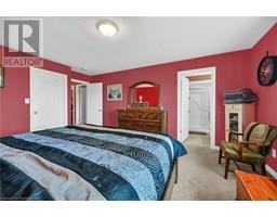 45 HELEN Drive E - 18