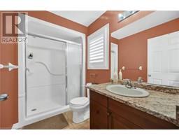 45 HELEN Drive E - 19