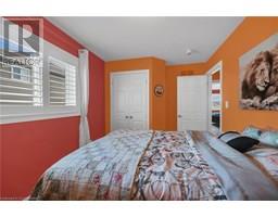 45 HELEN Drive E - 22