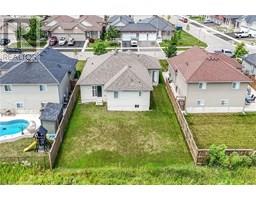 45 HELEN Drive E - 39