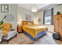 140 WEST RIVER Road UnitNo. 301 - 14