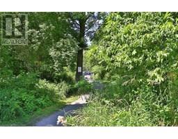 140 WEST RIVER Road UnitNo. 301 - 27
