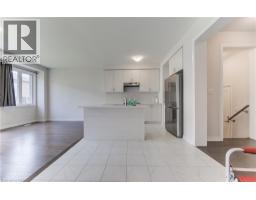 73 PRINCE PHILIP Boulevard - 11