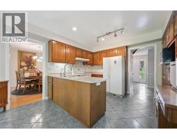576 ROYAL BEECH Drive - 12