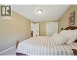 576 ROYAL BEECH Drive - 28