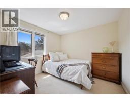 576 ROYAL BEECH Drive - 29