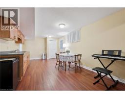 576 ROYAL BEECH Drive - 37