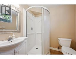 576 ROYAL BEECH Drive - 42