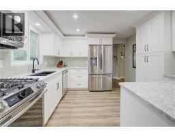 96 MANOR Drive - 12