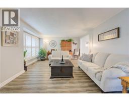 96 MANOR Drive - 5