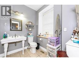 22 MAPLE RIDGE Road - 9