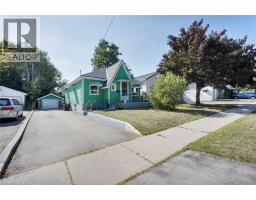 17 STUART Street - 3