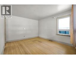 17 STUART Street - 6