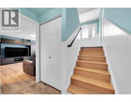 47 WINNETT Street N - 20