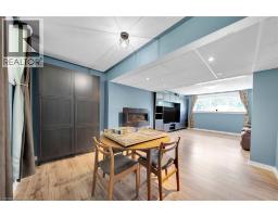 47 WINNETT Street N - 25