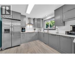 47 WINNETT Street N - 8