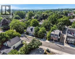 146 WESTMINSTER Drive S - 11