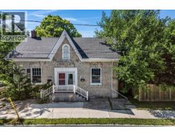 146 WESTMINSTER Drive S - 2