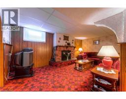 1227 VALENTINE Drive - 25
