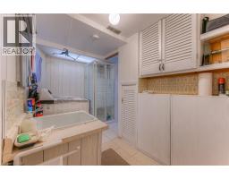 1227 VALENTINE Drive - 29