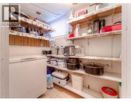 1227 VALENTINE Drive - 33