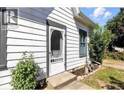 92 FRANCIS Street - 19