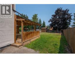 23 ROBERTS Crescent - 14