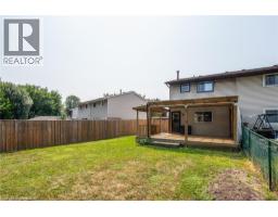 23 ROBERTS Crescent - 17