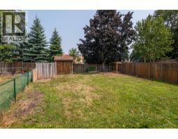 23 ROBERTS Crescent - 9