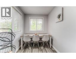 582 DRUMMERHILL Crescent - 12