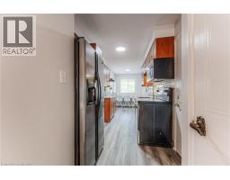 582 DRUMMERHILL Crescent - 9