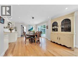 14 SIMCOE Boulevard - 11