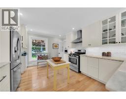 14 SIMCOE Boulevard - 16