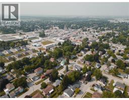 275 CLAYTON Street E - 29