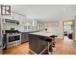 275 CLAYTON Street E - 3