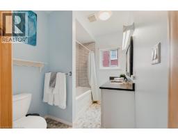 275 CLAYTON Street E - 9