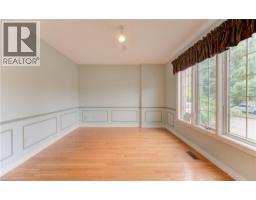 531 SANDBROOKE Court - 10