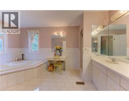 531 SANDBROOKE Court - 22